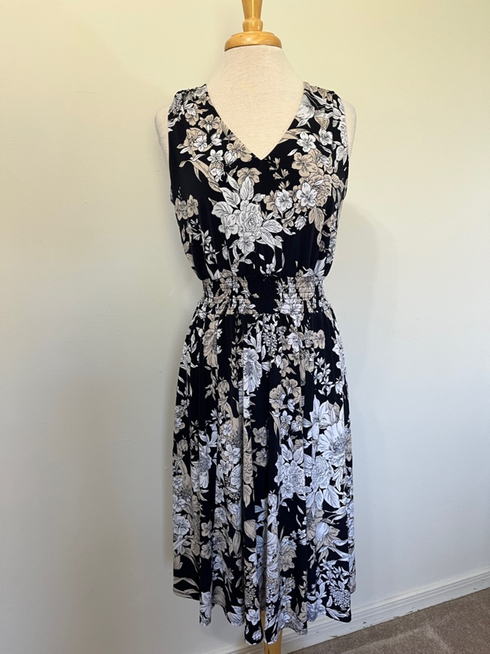 Gorgeous ENFOCUS STUDIO SIZE 12 NAVY BLUE FLORAL MIDI DRESS SUMMER VACATION